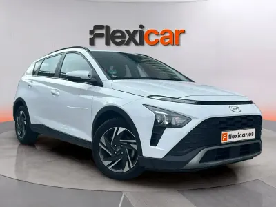 Begagnad Hyundai Bayon 84 HK (61 kW) 2023 Vit SUV