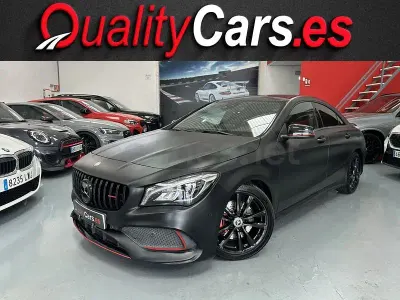 Usado Mercedes CLA220 177 CV (130 kW) 2017 Negro Coupe