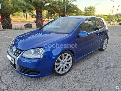 Usado VW Golf V R 250 CV (183 kW) 2007 Azul Berlina