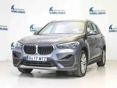Usado BMW X1 136 CV (100 kW) 2021 Gris SUV