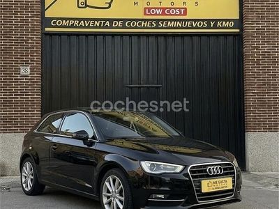 Usado Audi A3 Ambition 110 CV (80 kW) 2015 Negro Berlina