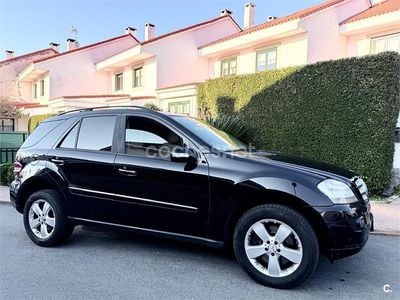 Usado Mercedes ML500 306 CV (225 kW) 2005 Negro SUV
