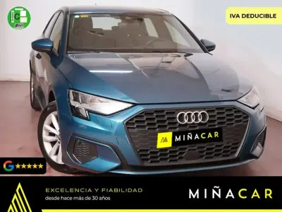 Usado Audi A3 150 CV (110 kW) 2021 Azul Berlina