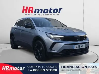 Usado Opel Grandland X GS Line 131 CV (96 kW) 2023 Gris SUV