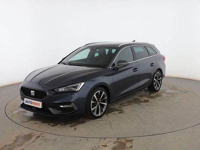 Usado Seat Leon FR 150 CV (110 kW) 2022 Gris Familiar
