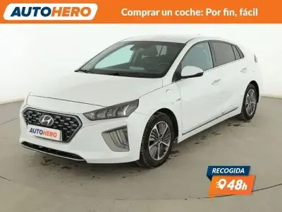 Gebraucht Hyundai Ioniq 141 PS (103 kW) 2021 Weiß Kleinwagen