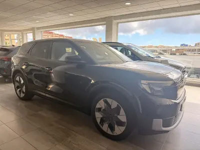 Usado Ford Explorer Premium 210 kW (286 CV) 2024 Negro agate (metalizado) SUV