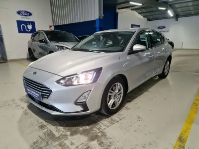 Usado Ford Focus Trend+ 120 CV (88 kW) 2019 Gris Familiar