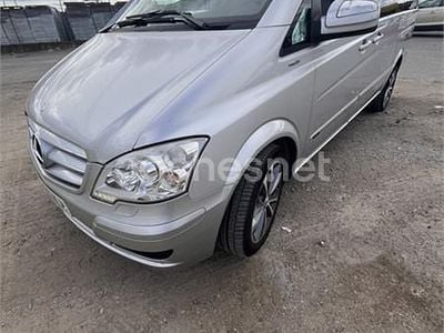 Usado Mercedes Viano Edition 224 CV (164 kW) 2012 Gris / plata Monovolumen