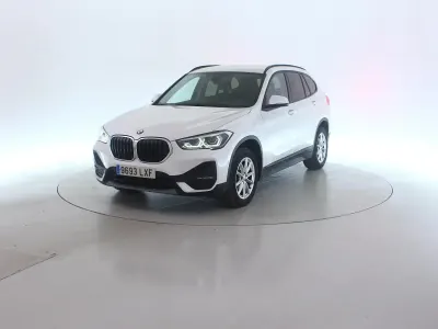 Usado BMW X1 Comfort Edition 150 CV (110 kW) 2022 Blanco SUV