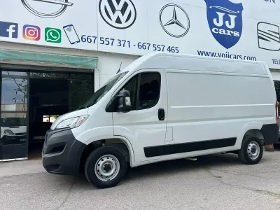 Usado Fiat Ducato 33 140 CV (102 kW) 2023 Blanco Van