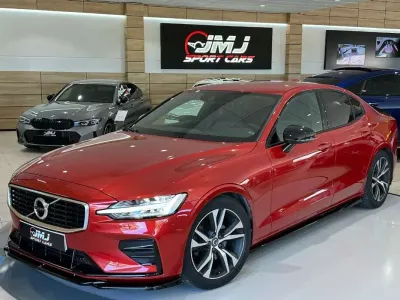 Usado Volvo S60 R-Design 190 CV (139 kW) 2020 Burdeos Berlina