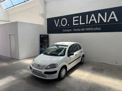 Usado Citroën C3 Exclusive 70 CV (51 kW) 2007 Blanco Berlina