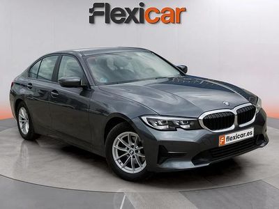 Usado BMW 318 151 CV (111 kW) 2021 Gris Familiar