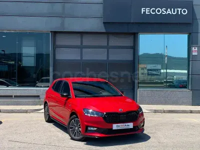 Usado Skoda Fabia Monte Carlo 110 CV (80 kW) 2022 Rojo Utilitario