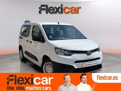 Käytetty Toyota Proace City City 102 HP (75 kW) 2021 Valkoinen Tila-auto