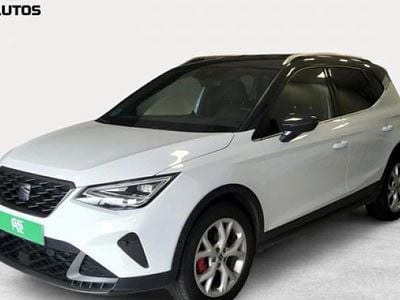 Usado Seat Arona FR 150 CV (110 kW) 2023 Blanco SUV