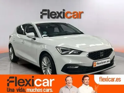 Usado Seat Leon XCELLENCE 150 CV (110 kW) 2021 Blanco Utilitario