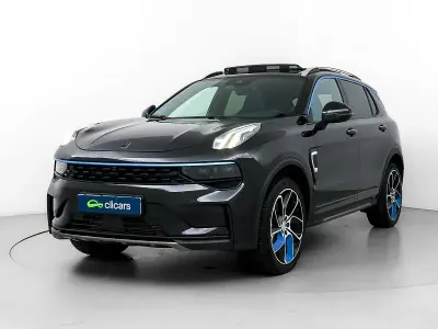 Usado Lynk & Co 01 261 CV (191 kW) 2023 Negro SUV
