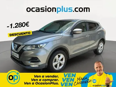 Usado Nissan Qashqai Acenta 110 CV (80 kW) 2017 Gris SUV