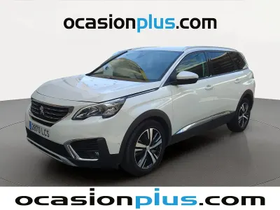 Usado Peugeot 5008 Allure 131 CV (96 kW) 2019 Blanco SUV