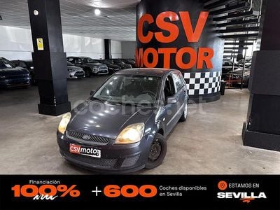 Gris / plata Usado 2008 Ford Fiesta Ambiente Berlina | 2550 € (Precio justo)