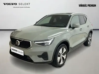 Usado Volvo XC40 Core 163 CV (119 kW) 2025 Verde SUV