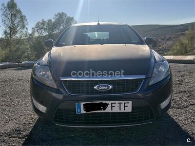 Usado Ford Mondeo Ambiente 125 CV (91 kW) 2007 Azul Berlina