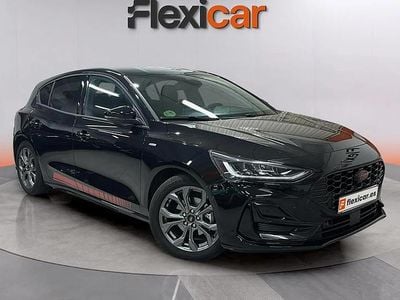 Usado Ford Focus ST-Line 116 CV (85 kW) 2025 Negro Utilitario