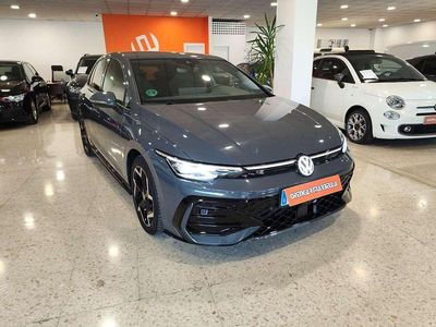 Usado VW Golf VIII R-line 150 CV (110 kW) 2025 Gris Utilitario