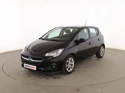 Usado Opel Corsa Selective 90 CV (66 kW) 2017 Negro Utilitario