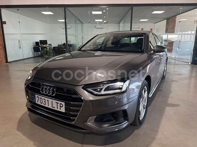 Gris / plata Usado 2021 Audi A4 Advanced Plus Berlina | 22.900 € (Un poco caro)