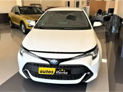 Usado Toyota Corolla Active 122 CV (89 kW) 2021 Blanco Utilitario