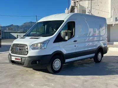 Usado Ford Transit Trend 125 CV (91 kW) 2016 Blanco Van