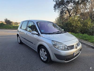Usado Renault Scénic II Privilege 115 CV (84 kW) 2006 Gris / plata Monovolumen