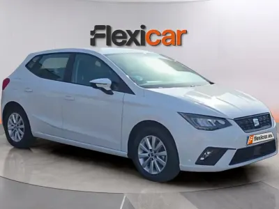 Usado Seat Ibiza Reference 80 CV (58 kW) 2023 Blanco Utilitario