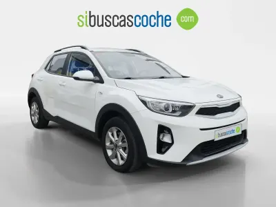 Usado Kia Stonic 84 CV (61 kW) 2019 Blanco SUV