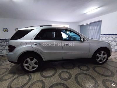 Mercedes ML320