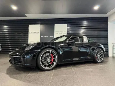 Usado Porsche 911 Carrera 4S 450 CV (330 kW) 2024 Negro Coupe
