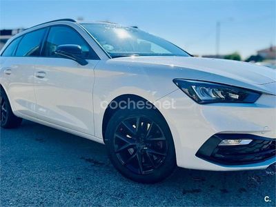 Używany Seat Leon Style 150 KM (110 kW) 2021 Biały Kombi