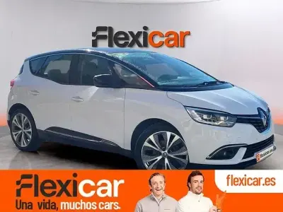 Usado Renault Scénic IV Black Edition 140 CV (102 kW) 2019 Blanco Monovolumen