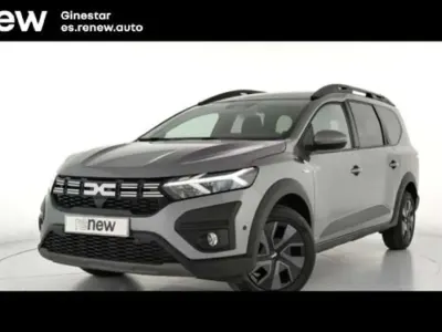 Usado Dacia Jogger Expression 101 CV (74 kW) 2025 Gris Monovolumen
