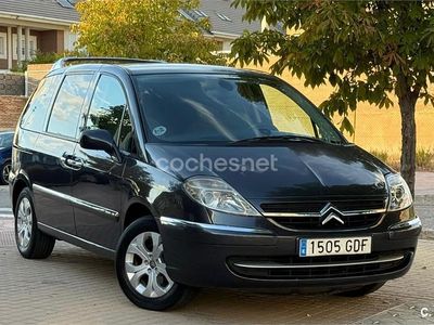 Citroën C8