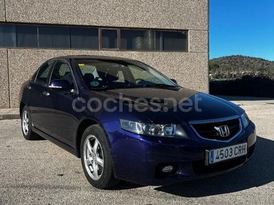 Azul Usado 2004 Honda Accord Executive Berlina | 6999 € (Un poco caro)