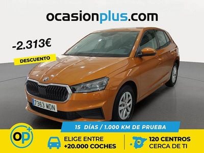 Naranja Usado 2023 Skoda Fabia Ambition Berlina | 14.450 € (Precio justo)