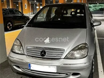 Usado Mercedes A170 Avantgarde 95 CV (69 kW) 2004 Gris / plata Monovolumen