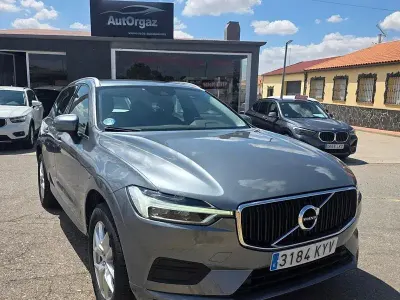 Usado Volvo XC60 Business Edition 197 CV (144 kW) 2019 Gris / plata SUV