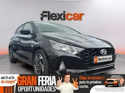 Usado Hyundai i20 100 HP (73 kW) 2022 Cinzento Citadino
