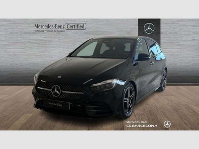 Negro Usado 2024 Mercedes 200 AMG line Familiar | 32.900 € (Caro)