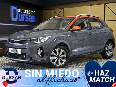 Gris / plata Usado 2021 Kia Stonic SUV | 16.490 € (Precio justo)